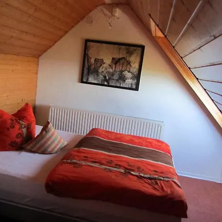 Haus Talblick, شقة